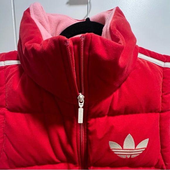 adidas Adicolor Heritage Red Velvet Puffer Vest (L) - Picture 7 of 7